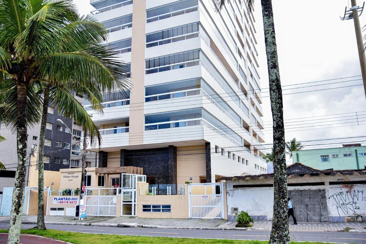 プライア・グランデApto C Wi-Fi A Beira-Mar Na Praia Jardim Real Spアパートメント エクステリア 写真